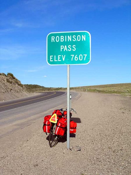 _robinsonpass_525x700_we.jpg