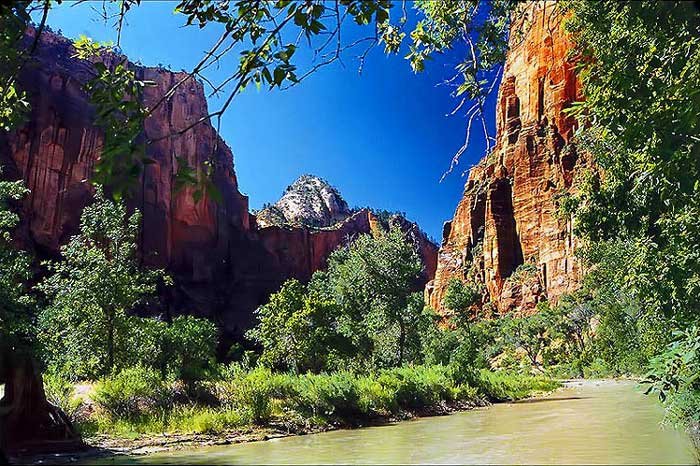 _virginriver_700x466_web.jpg